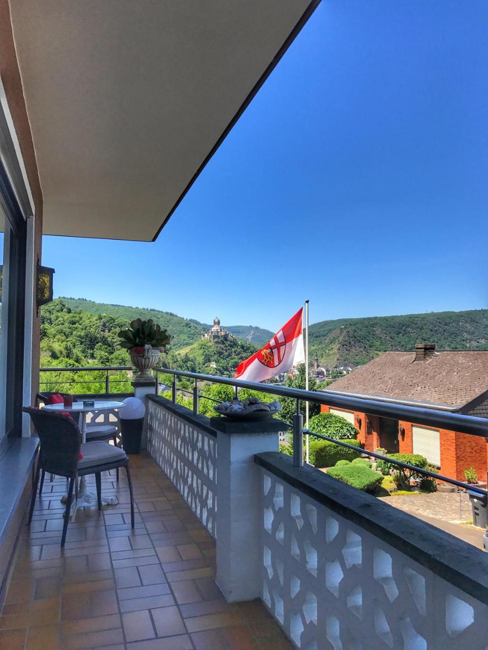 Apartment Happy Mosel Cochem Exterior foto